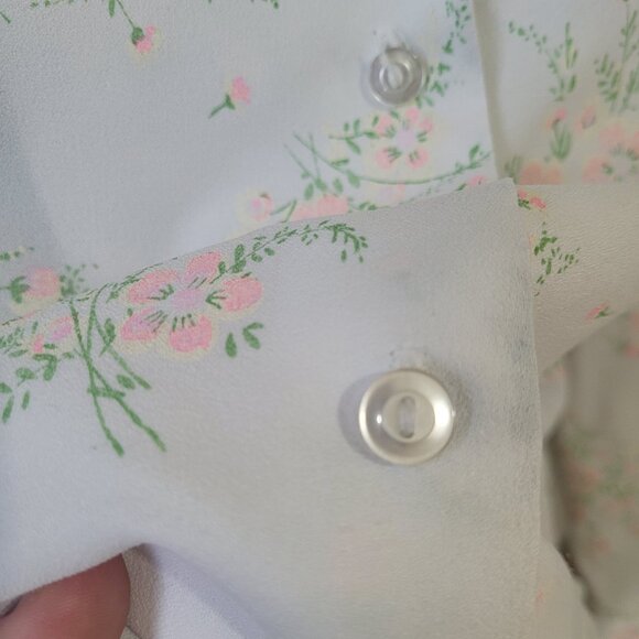 Vintage white floral shirt, 1970s handmade floral shirt - Picture 9 of 11